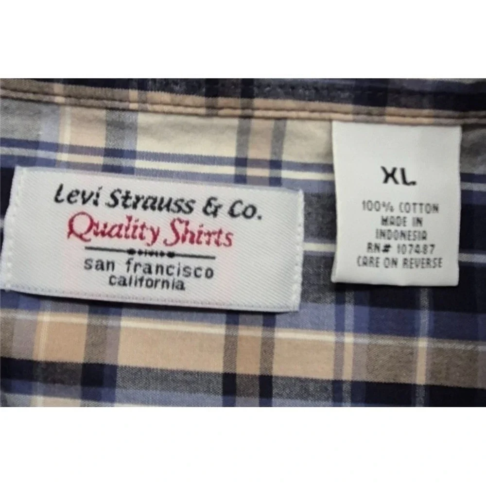 Levi Strauss men's‎ blue plaid Button up shirt XL short sleeve pocket Cotton